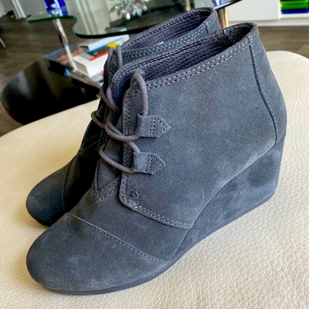 TOMS Forged Iron Grey Suede Women Kala Bootie 8.5 new - Picture 5 of 10